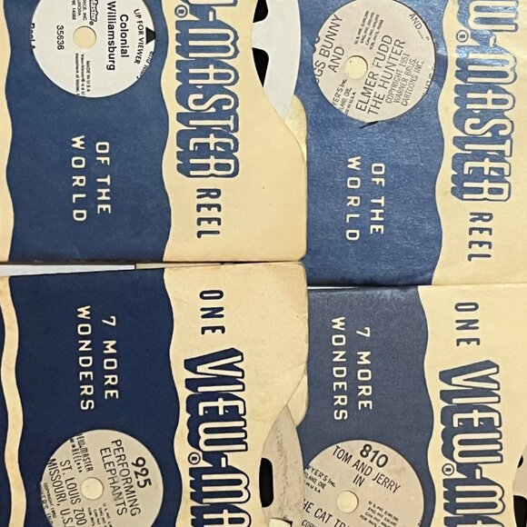 Sawyer Black Bakelite Viewmaster 1950 with 16 reels - Picture 8 of 9